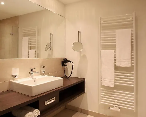 詹森希尔公园酒店 酒店